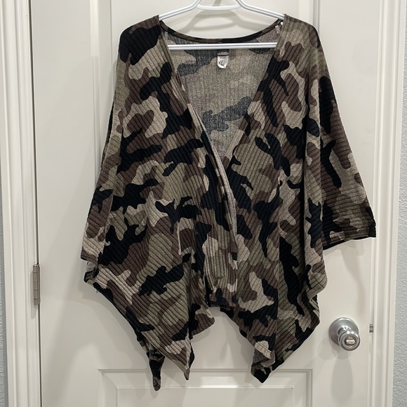 Small camouflage cardigan - Picture 3 of 4